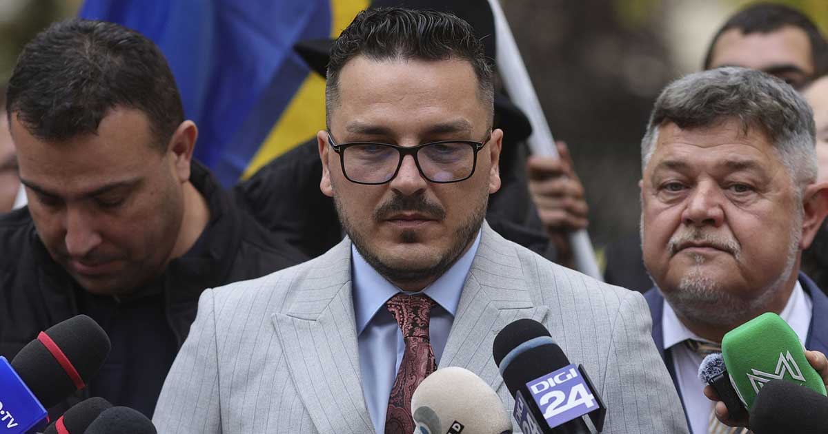 makaveli alexandru zidaru parchet bucuresti evaziune 2026 380522 Influencerul Alexandru Zidaru, alias Makaveli, la ieșirea de la Parchetul de pe lângă Tribunalul București, iunie 2026