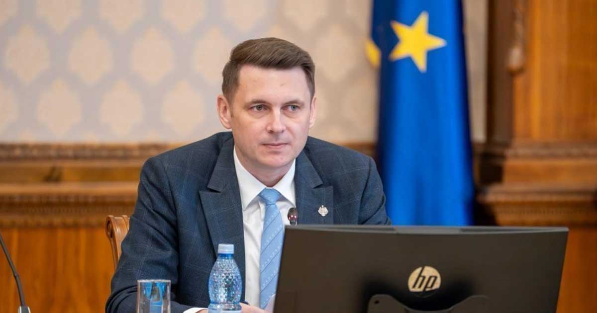 Mircea Abrudean, președintele Senatului, la o conferință de presă PNL, București, iunie 2026