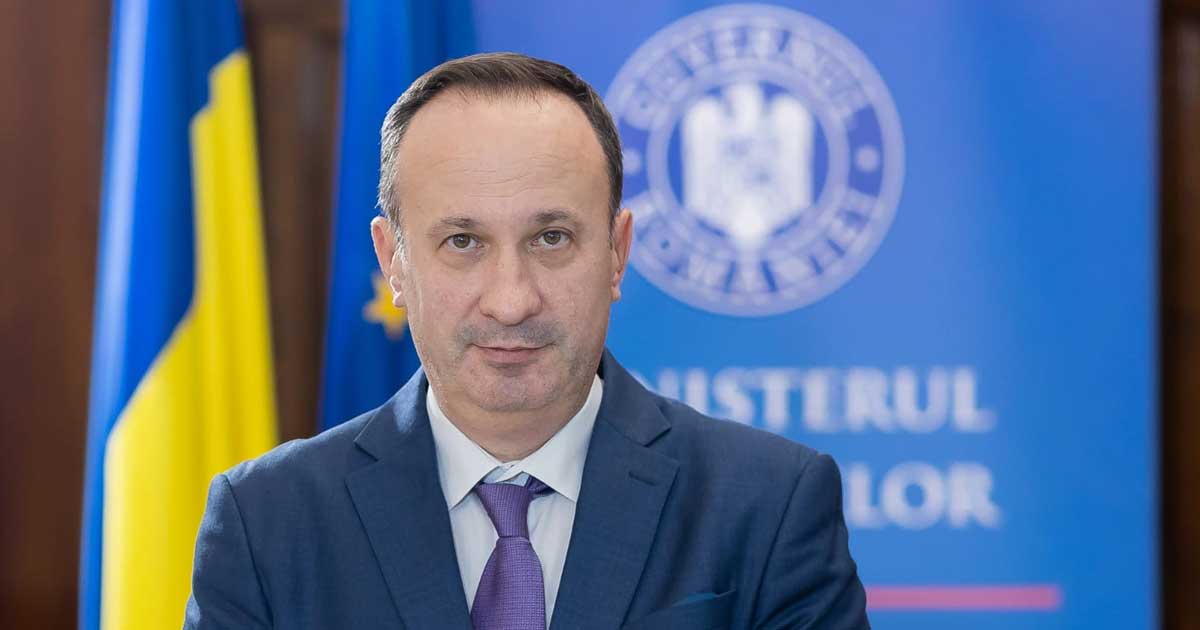 Adrian Câciu, fost ministru al Finanțelor, în timpul unei declarații publice despre disputa cu USR, iulie 2026