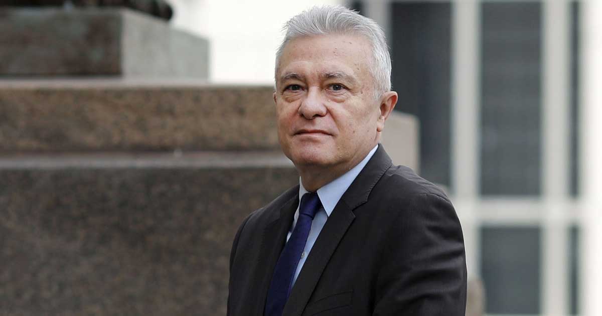 Cristian Diaconescu în timpul unei declarații publice despre contractul de lobby cu Casa Albă, iulie 2026