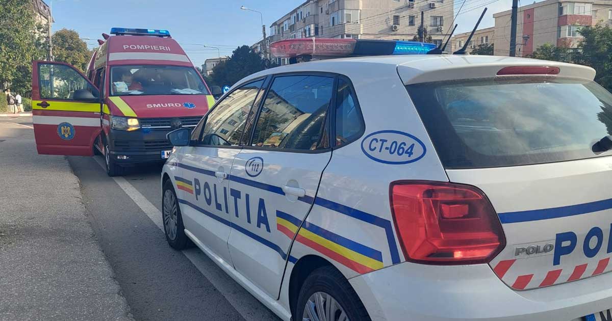 Ambulanță și echipaje de poliție la locul accidentului rutier de pe Bulevardul Iuliu Maniu, București, iulie 2026
