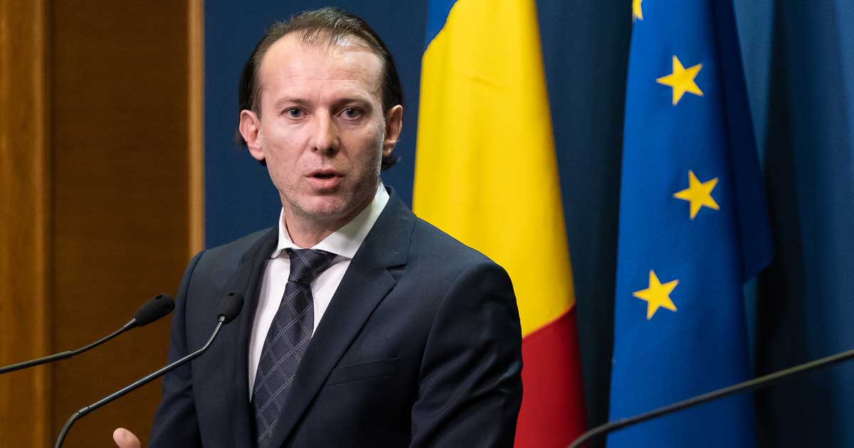 Florin Cîțu, fost premier al României, la o conferință de presă, context declarații despre taxe și legea salarizării, 2026