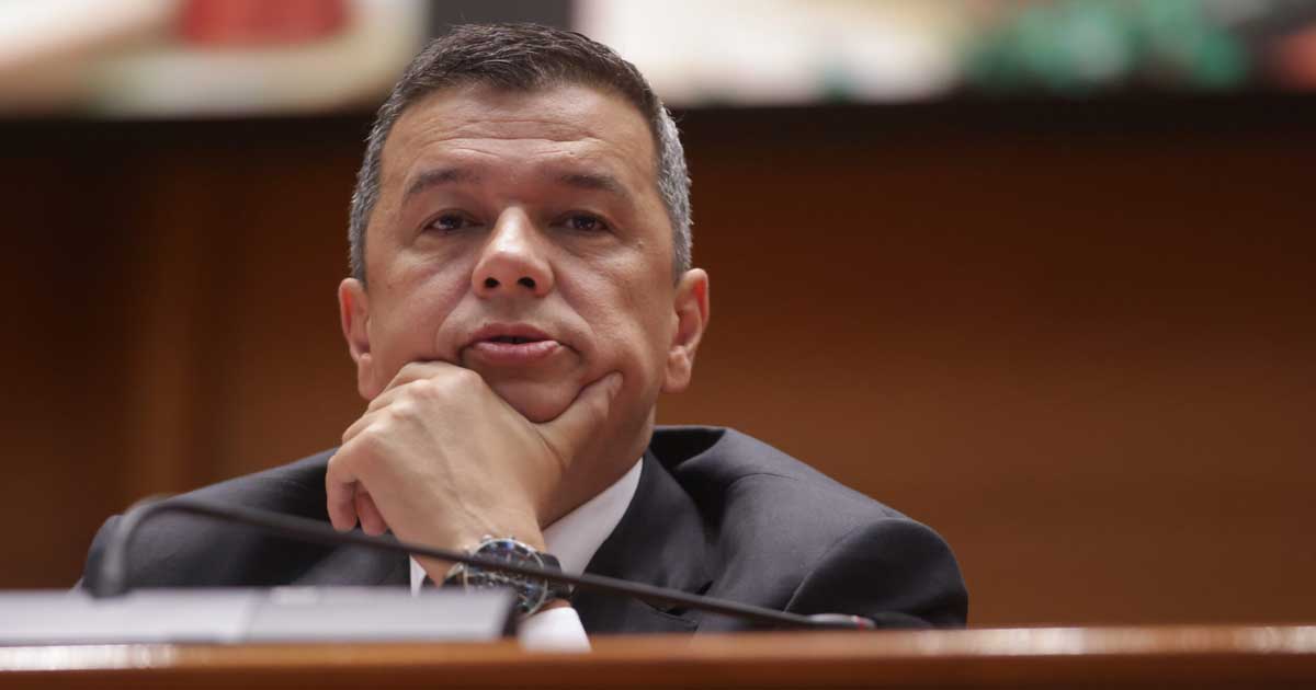 grindeanu bolojan aur intelegere criza politica 2026 429562 Sorin Grindeanu, președintele PSD, în timpul unui interviu despre criza politică, iulie 2026
