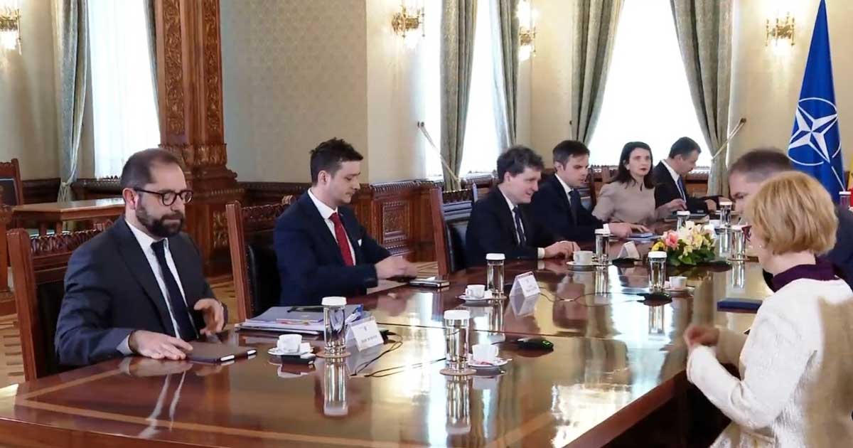 Ședință de negociere la Palatul Cotroceni pe tema legii salarizării bugetarilor, București, iulie 2026