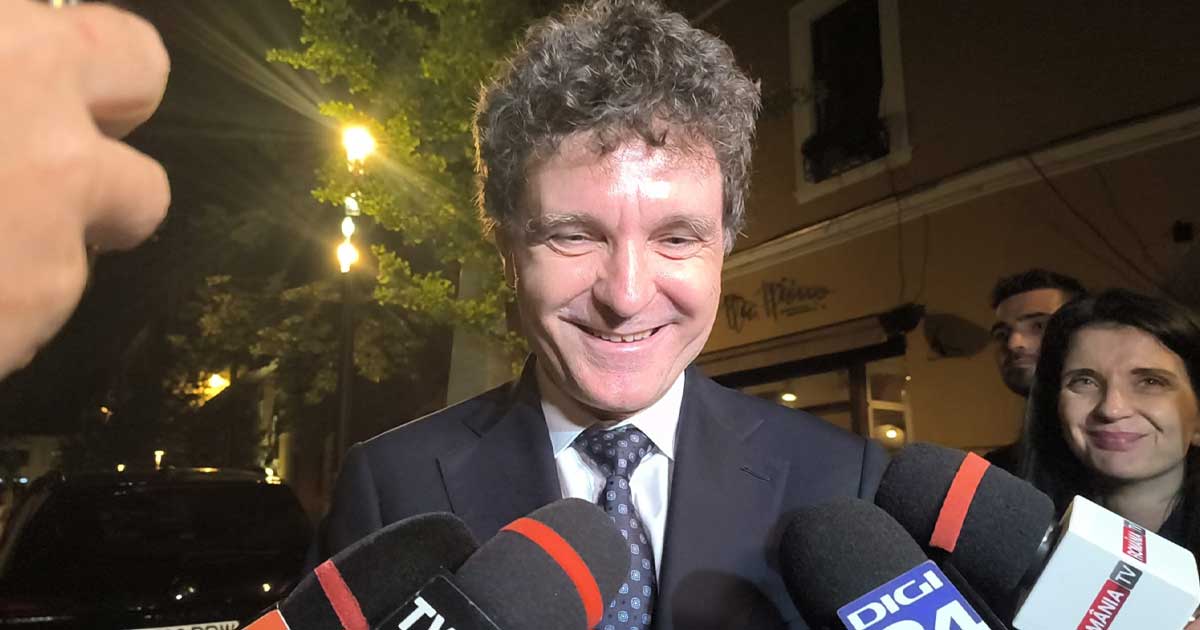 Nicușor Dan la conferința Techsylvania de la Cluj, context al cinei private cu Sacha Dragic, iulie 2026