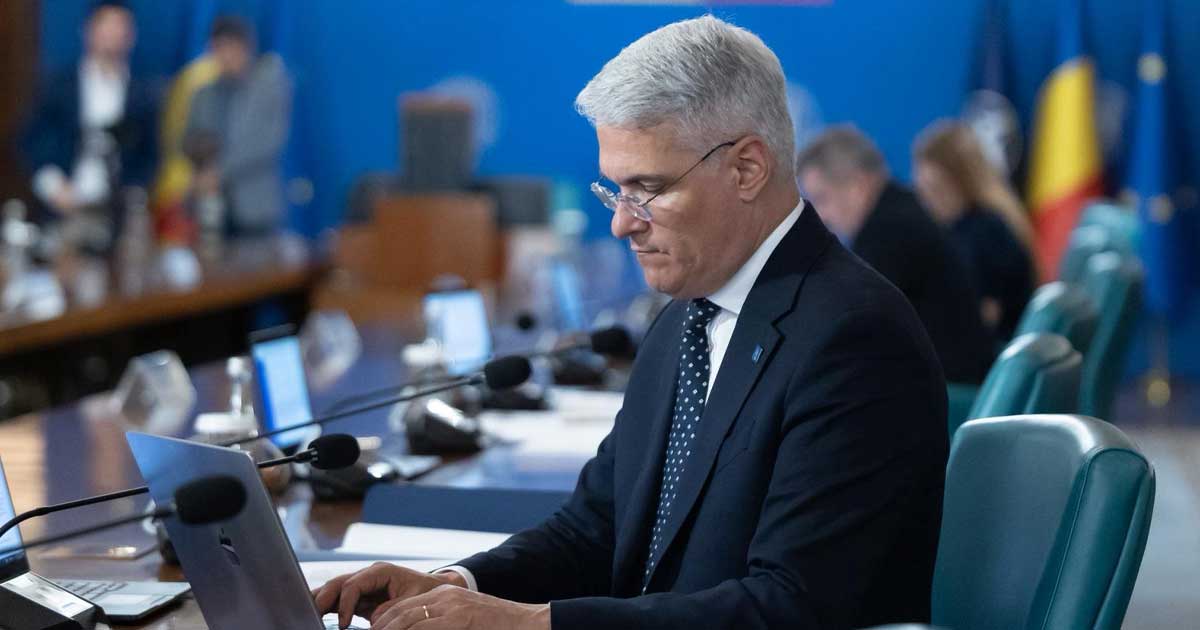 Dragoș Pîslaru, ministrul interimar al Muncii, în timpul unei declarații publice despre legea salarizării, iulie 2026