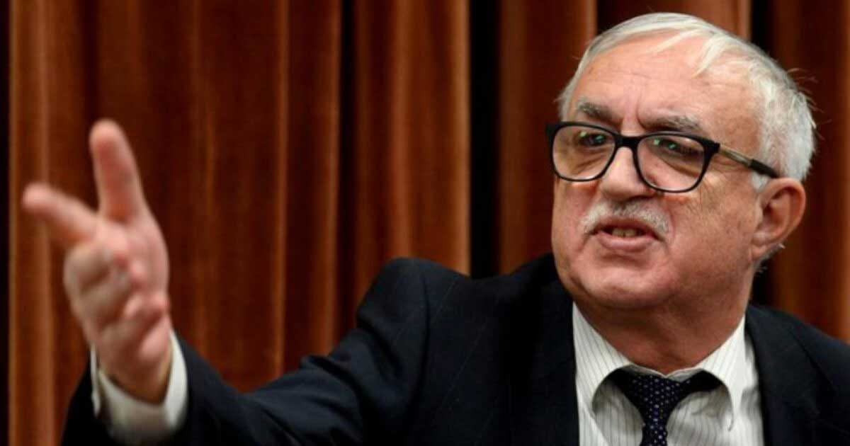 augustin zegrean ccr dominic fritz 2026 180607 Augustin Zegrean, fost președinte al Curții Constituționale, în timpul unei declarații publice, august 2026
