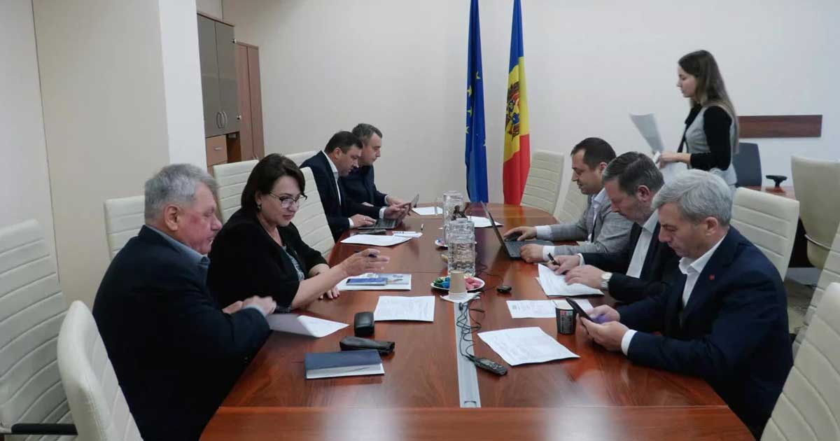 comisia juridica senat legea integritatii 2026 324637 Ședința Comisiei juridice a Senatului României, dezbatere pe legea integrității, București, august 2026