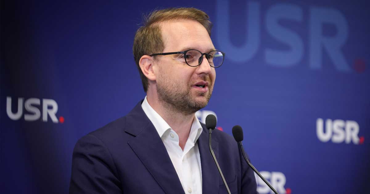 Dominic Fritz, primarul Timișoarei, la o conferință de presă despre raportul ANI, august 2026