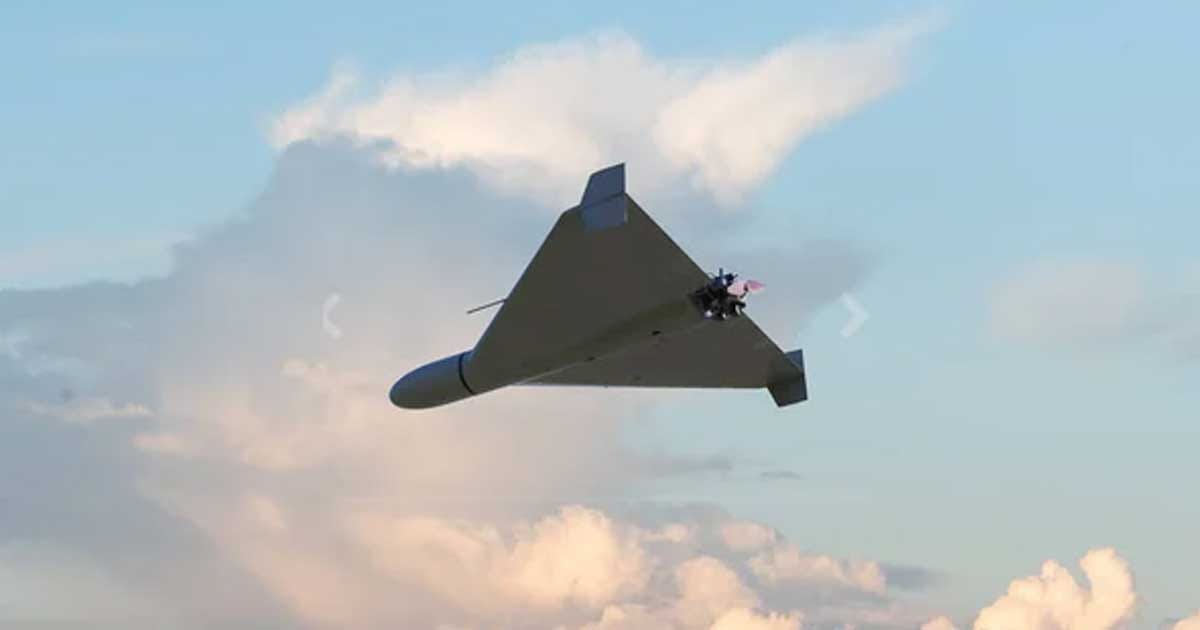 Dronă militară pe cer, simbol al tensiunilor de securitate pe flancul estic al NATO, august 2026