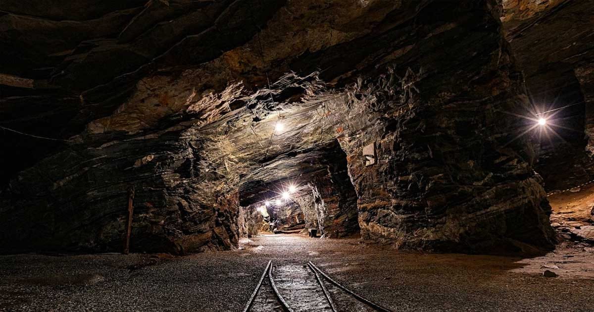 Galerie a minei de grafit de la Baia de Fier, județul Gorj, pregătită pentru redeschiderea exploatării, 2026