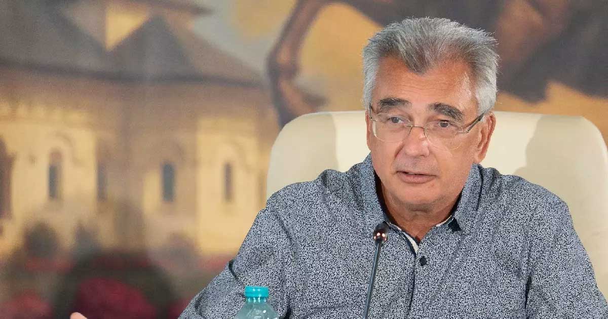 Petrișor Peiu, liderul senatorilor AUR, în timpul unei declarații publice despre datoria statului, 2026