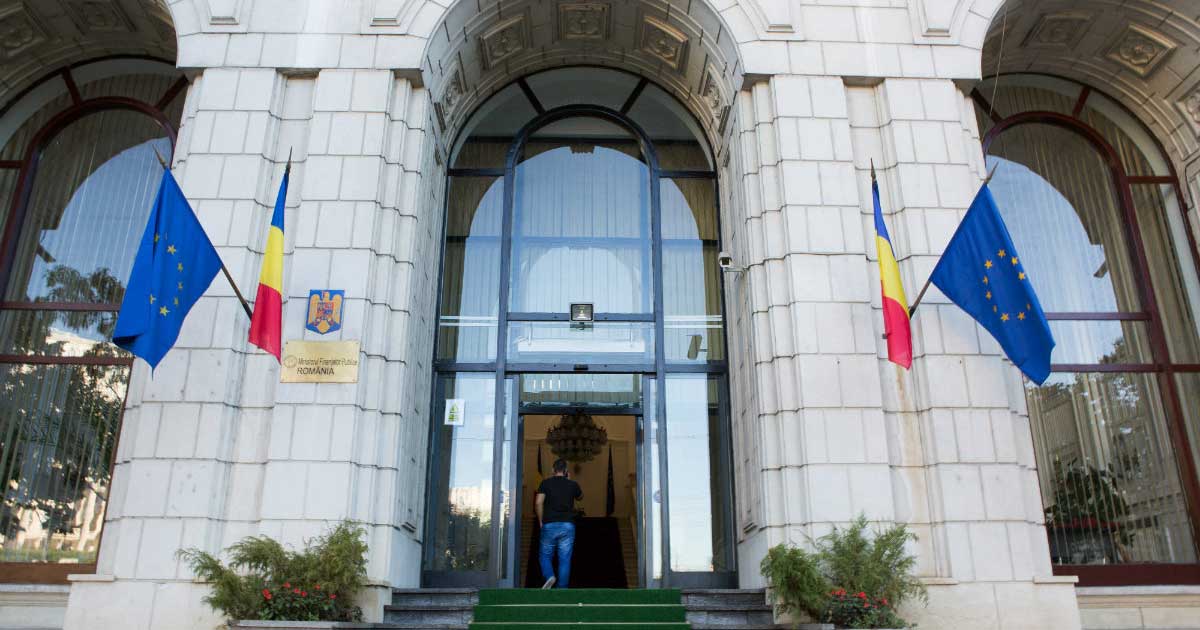 Sediul Ministerului Finanțelor din București, în contextul anunțului ratingului Baa3 al Moody's, august 2026