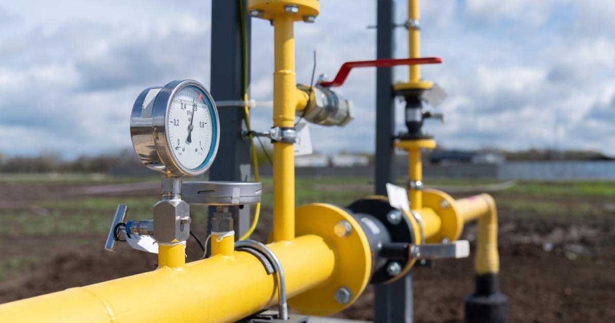 Instalații Romgaz pentru extracția gazelor naturale, context privind licitația pentru asigurarea de sănătate a angajaților, august 2026
