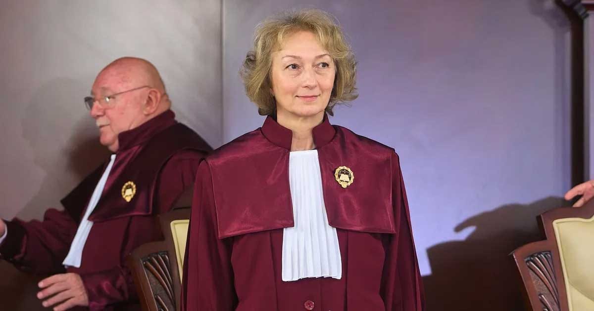 simina tanasescu ccr demisie bolojan 2026 215897 Simina Tănăsescu, președinta CCR, declarații publice despre întâlnirea cu Ilie Bolojan, august 2026
