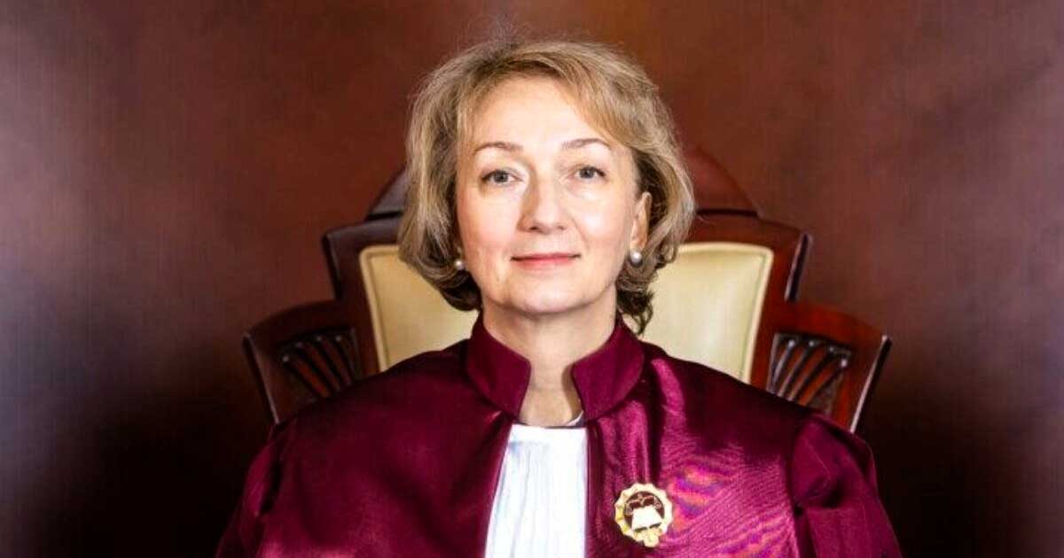 Simina Tănăsescu, președinta Curții Constituționale, în timpul unei apariții publice, context despre întâlnirea cu Ilie Bolojan, august 2026
