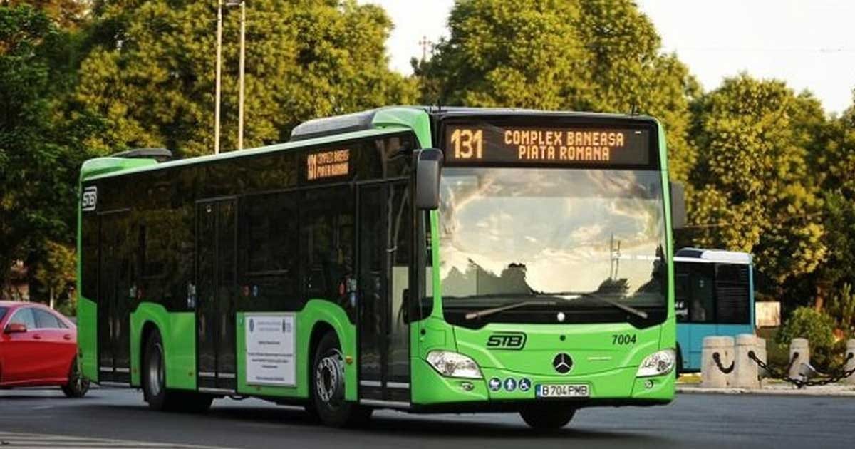 Autobuz STB pe o stradă din București, pe fondul insolvenței companiei de transport public, septembrie 2026