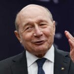 Băsescu critică „spectacolul” din jurul arestării lui Georgescu