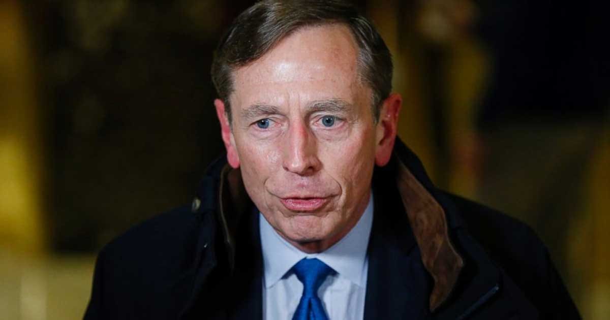 David Petraeus, fostul director al CIA, în timpul unei conferințe despre securitatea europeană, septembrie 2026