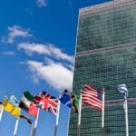 Peste 20 de state cer la ONU reguli obligatorii pentru AI