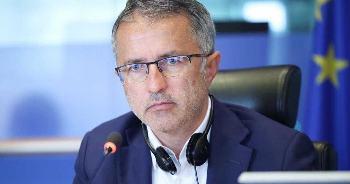 Dragoș Benea, vicepreședinte PSD, în timpul unei declarații despre o posibilă alianță cu AUR, septembrie 2026
