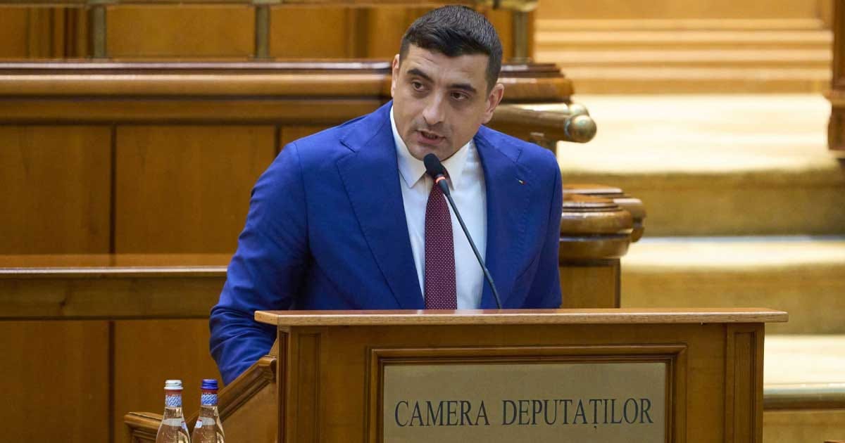 George Simion, liderul AUR, la tribuna Parlamentului în ziua votului pentru Guvernul Mureșan, 30 septembrie 2026