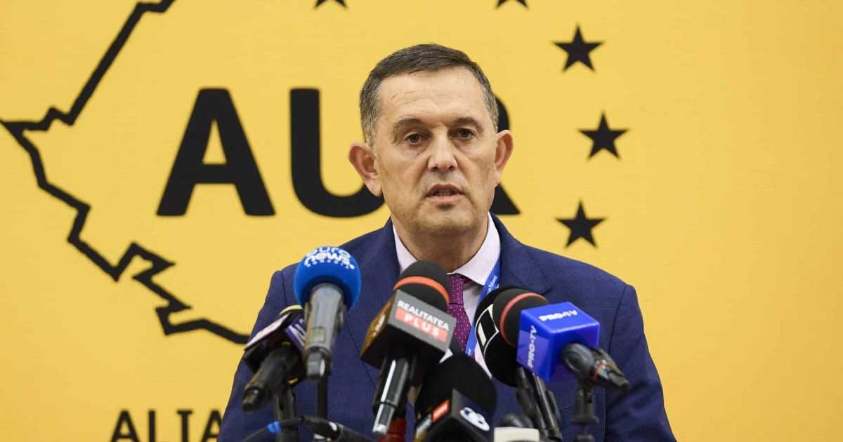 Gheorghe Piperea în cadrul unei conferințe de presă, București, 2026