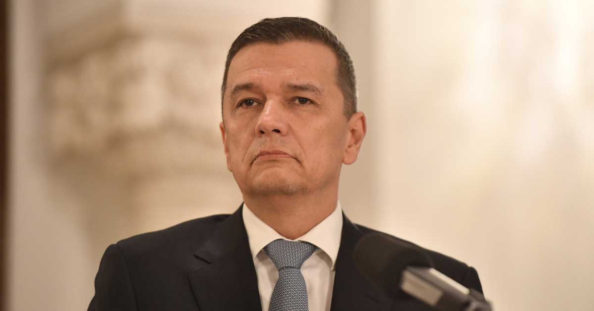 Sorin Grindeanu, președintele PSD, în fața presei la Palatul Parlamentului, unde a criticat programul de guvernare al lui Mureșan, septembrie 2026