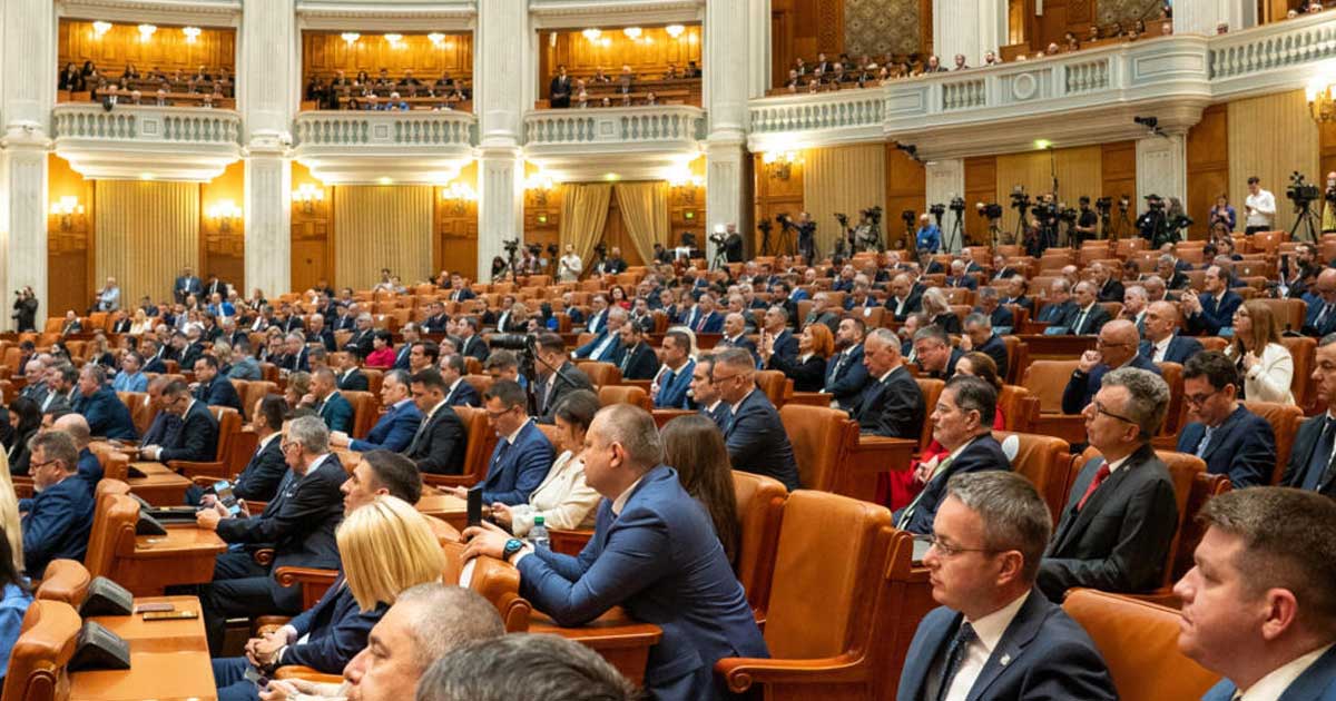ionel bogdan pnl psd guvern parlament septembrie 2026 371194 Sesiune parlamentară la Palatul Parlamentului din București, context privind votul pentru guvernul Mureșan, septembrie 2026