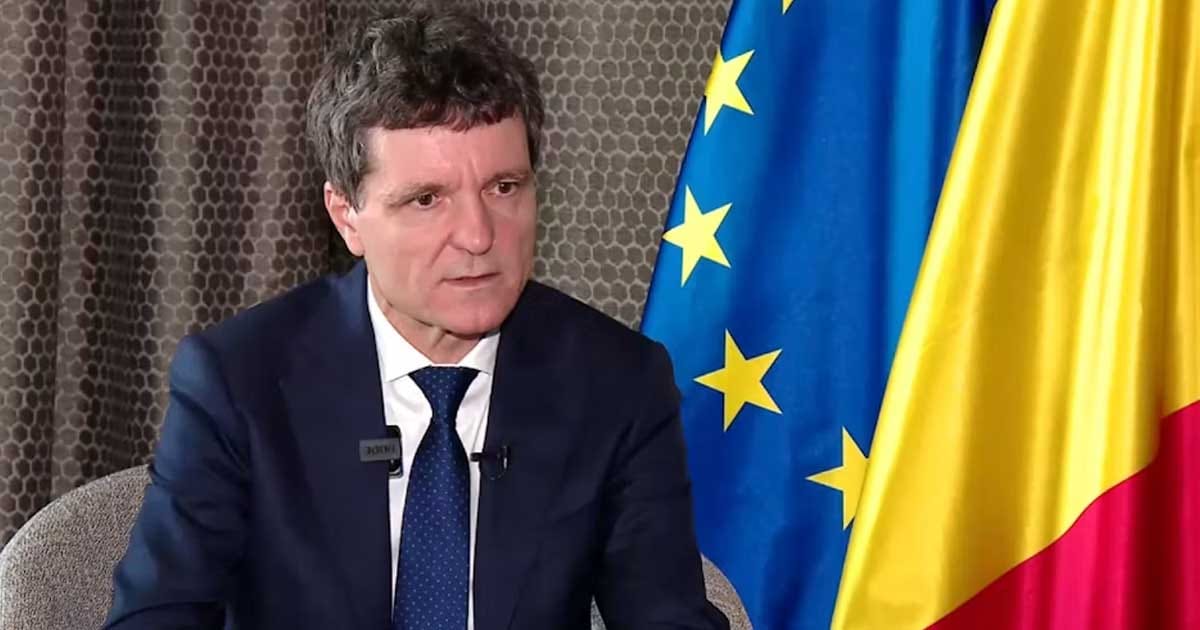 Președintele Nicușor Dan în timpul interviului acordat Euronews România despre serviciile secrete, septembrie 2026