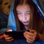Nicușor Dan, mai aproape de interzicerea rețelelor sociale pentru copii