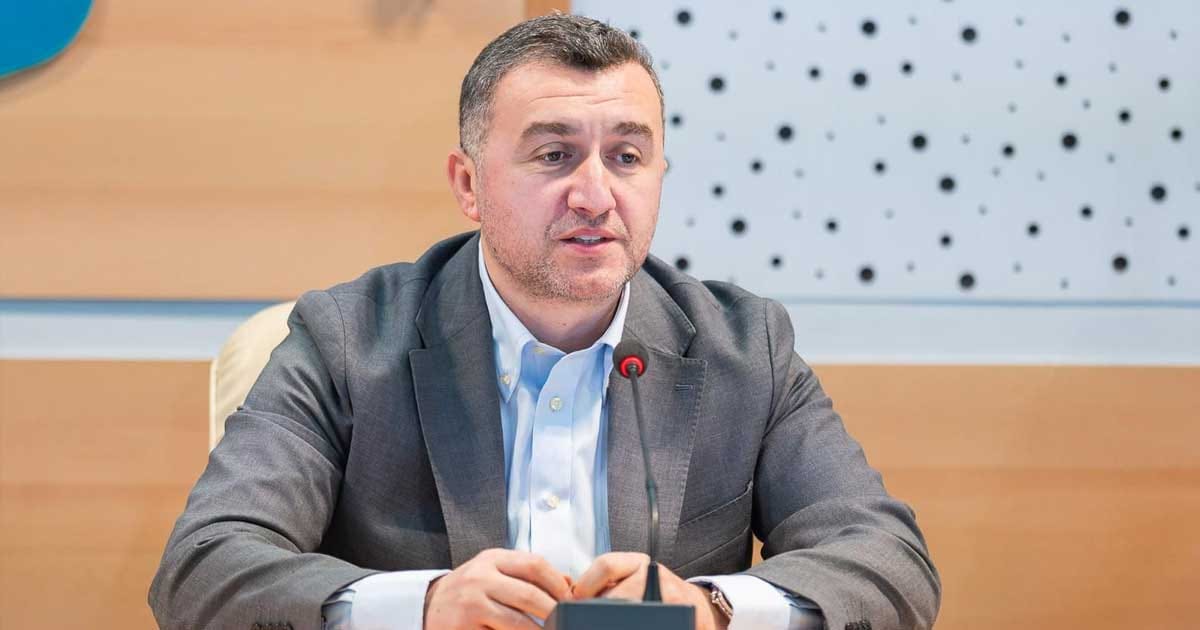 Paul Moldovan, primarul interimar al Sectorului 6, la o dezbatere publică din București, septembrie 2026