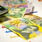 PIB-ul României a scăzut în primul semestru, iar consumul populației s-a redus cu 2,5%