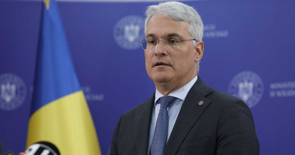 Dragoș Pîslaru la o conferință de presă, discuții despre legea salarizării și fondurile din PNRR, septembrie 2026