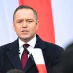 Polonia, model economic pentru România ani la rând, intră într-o criză fiscală fără precedent din 2002
