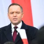 Polonia, model economic pentru România ani la rând, intră într-o criză fiscală fără precedent din 2002
