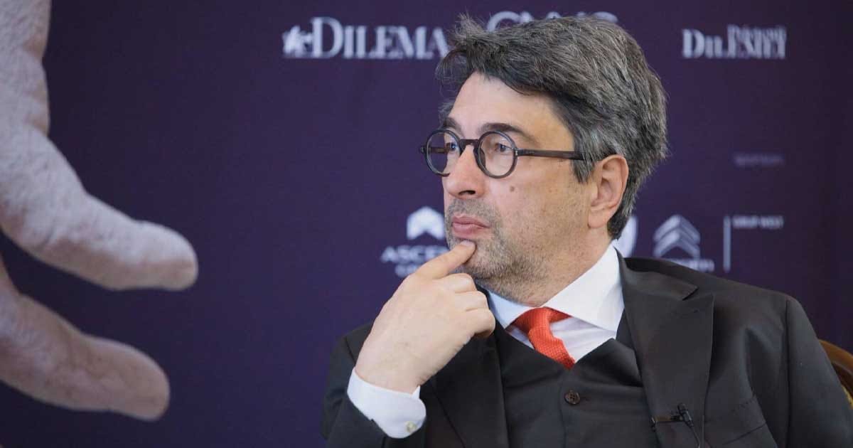 Sever Voinescu, fost deputat PDL și redactor-șef Dilema, în timpul unei declarații publice, 2026