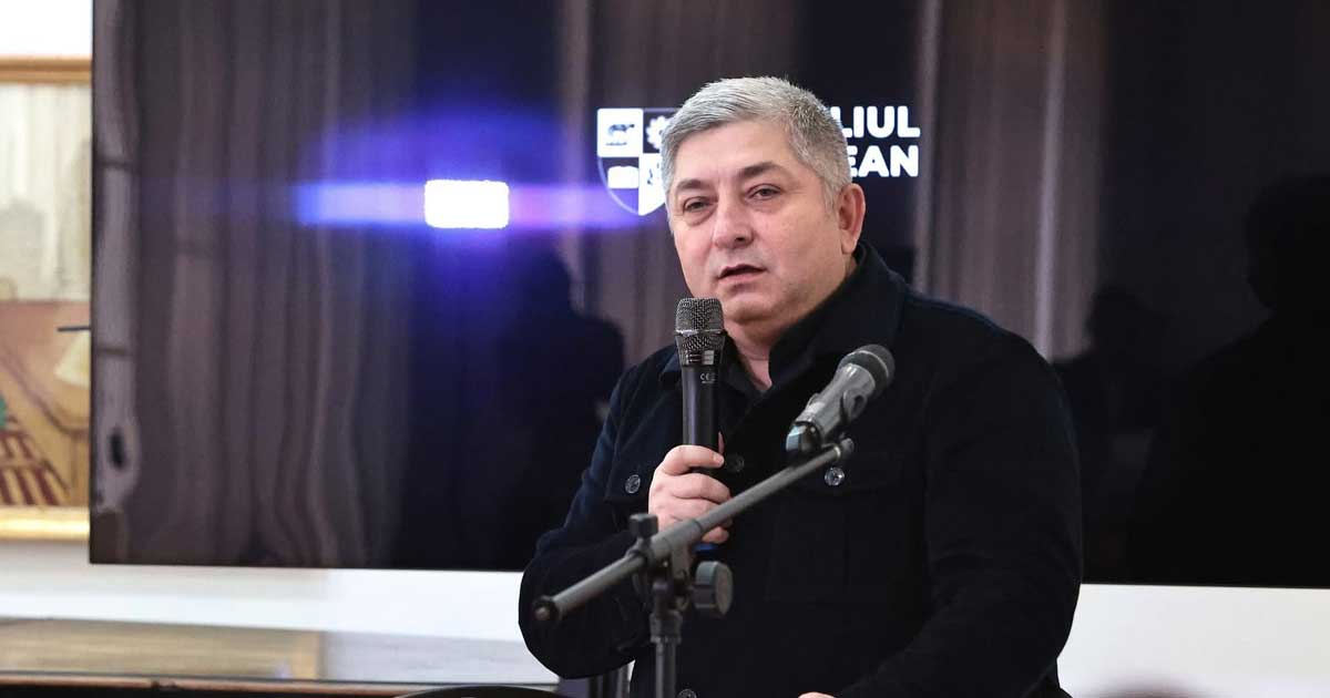Alin Tișe, președintele Consiliului Județean Cluj, rostește un mesaj politic despre manifestul adresat liderului PNL Ilie Bolojan