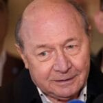 Băsescu cere un premier independent, cu miniștri de partid