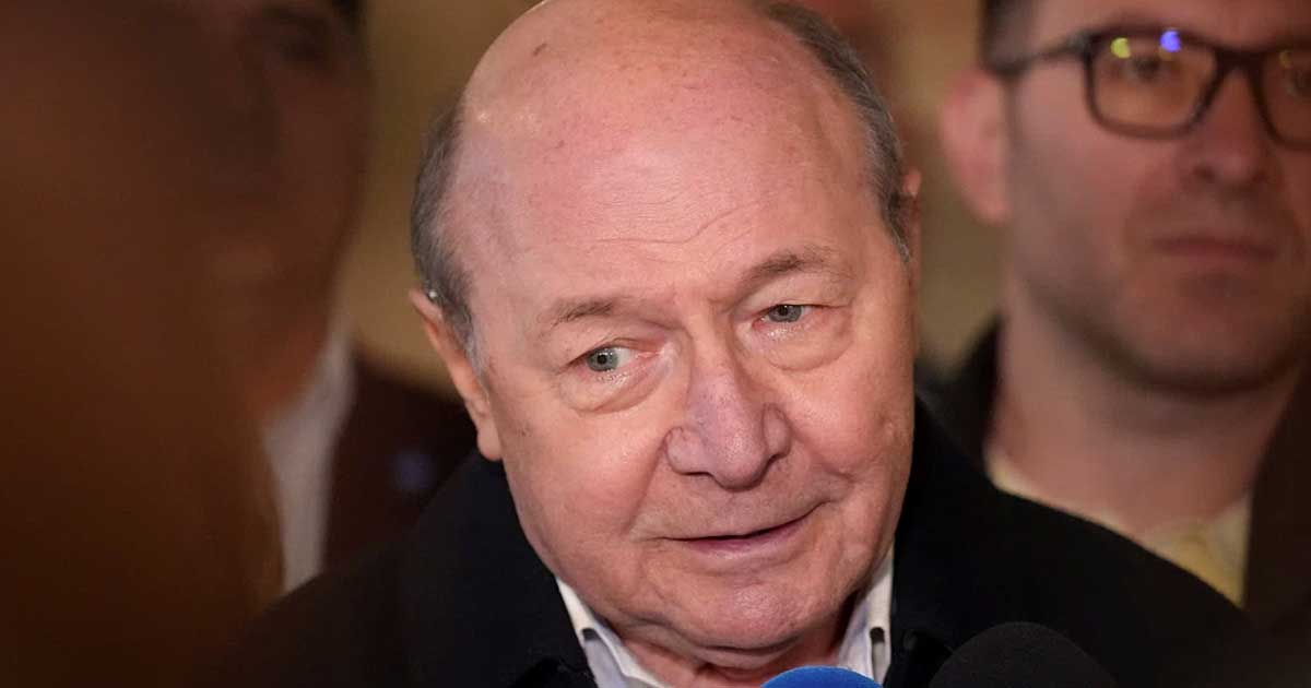 Traian Băsescu, fost președinte al României, la un interviu despre criza guvernamentală și desemnarea unui premier independent, octombrie 2026