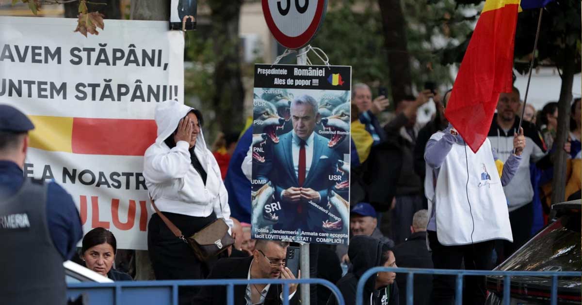 calin georgescu arestul central protest 2026 915039 Susținători ai lui Călin Georgescu protestează în fața Arestului Central al Poliției Capitalei din București, octombrie 2026