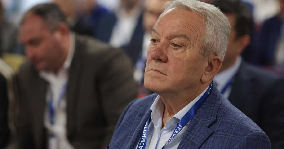 Primarul Buzăului Constantin Toma, criticat de liderul PSD Buzău Romeo Lungu pentru proiectele nefinalizate, octombrie 2026