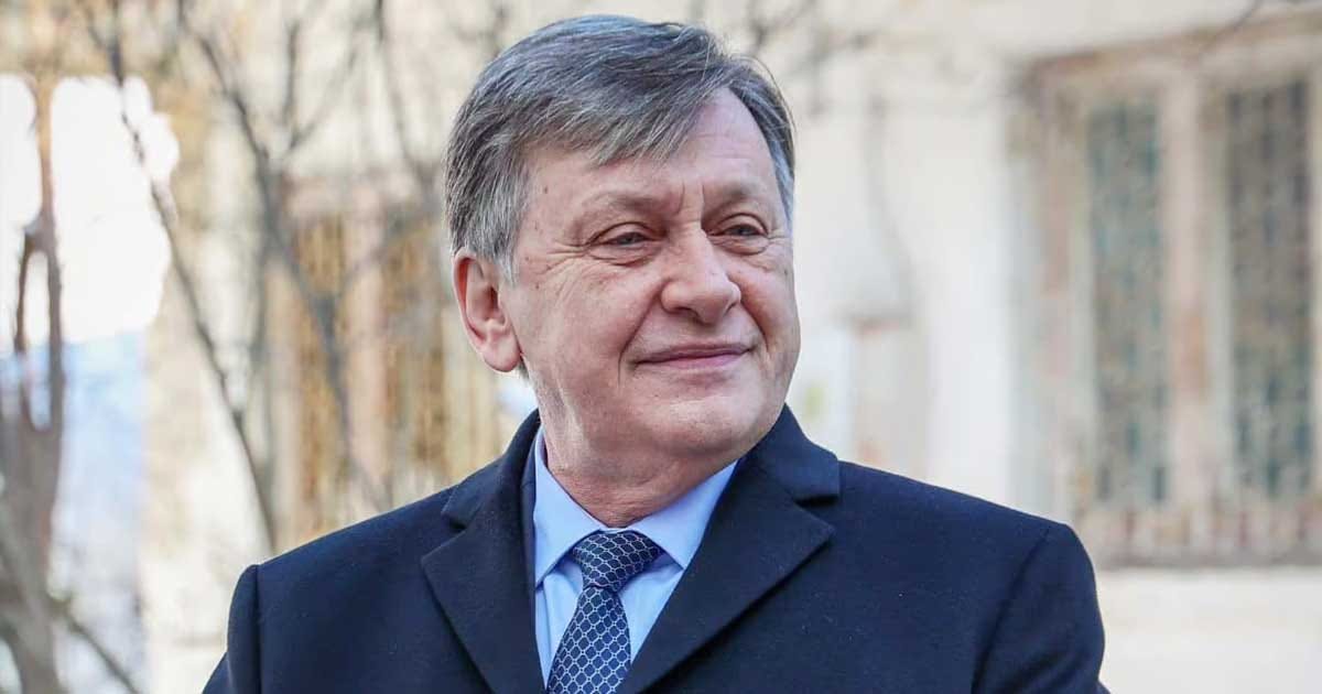 Crin Antonescu, fost lider al PNL, vorbește despre varianta Nazare premier și alegeri anticipate la Antena 3 CNN, septembrie 2026
