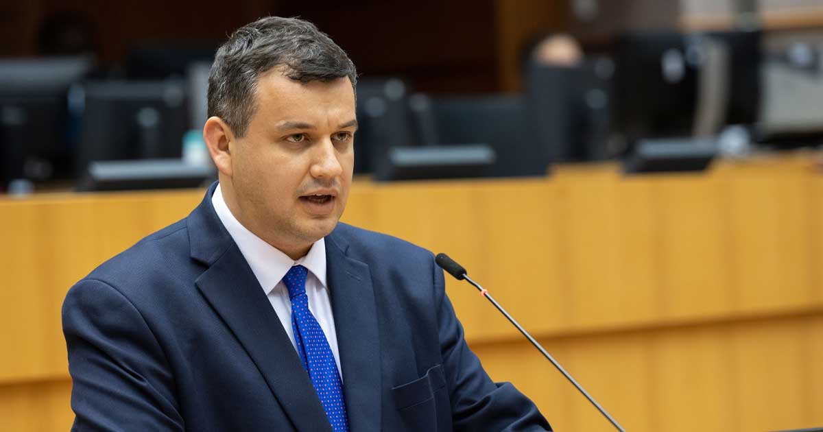eugen tomac obligatie patriotica guvern niculescu 2026 195191 Eugen Tomac, europarlamentar și fost premier desemnat, într-o declarație de presă despre sprijinul pentru Guvernul Niculescu