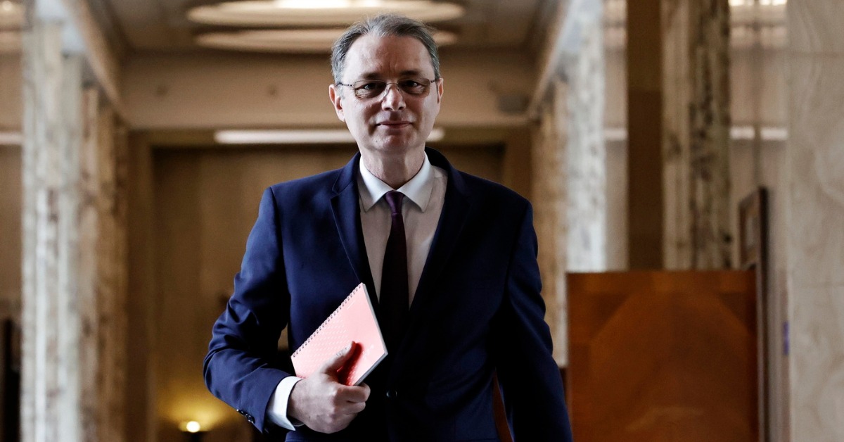 Luca Niculescu, premier desemnat, la consultările cu partidele despre formula unui guvern tehnocrat sau politic