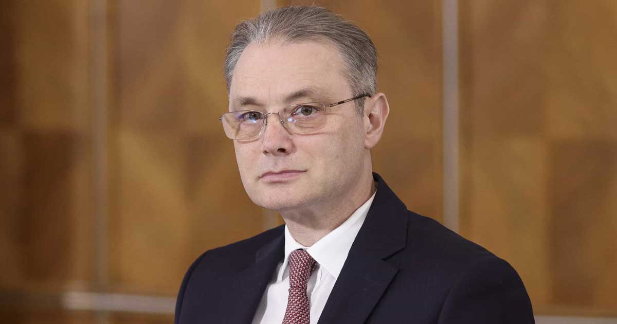 Luca Niculescu, premierul desemnat, face declarații la Palatul Parlamentului despre componența Guvernului Luca Niculescu și negocierile cu partidele