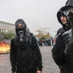 Haos în Franța: protestele liceenilor duc la violențe