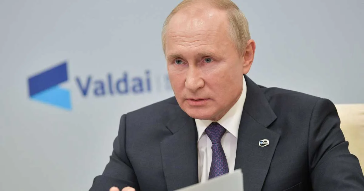 Vladimir Putin la sesiunea plenară a Clubului Valdai, unde a vorbit despre un posibil conflict direct cu NATO, octombrie 2026