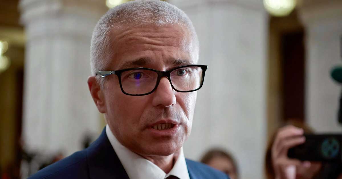 Radu Marinescu, fost ministru al Justiției, face declarații despre Guvernul Niculescu la sediul PSD din București