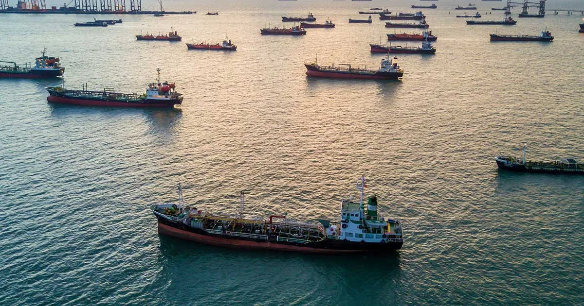 Petrolier în Strâmtoarea Ormuz, calea maritimă pe care Iranul condiționează redeschiderea prin șapte cerințe adresate SUA, octombrie 2026